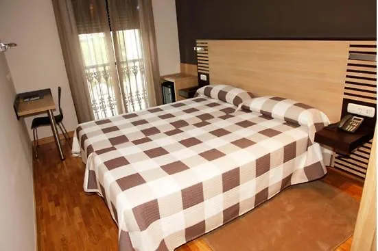 Hotel Restaurante Zelaa Zaldivia Zaldibia